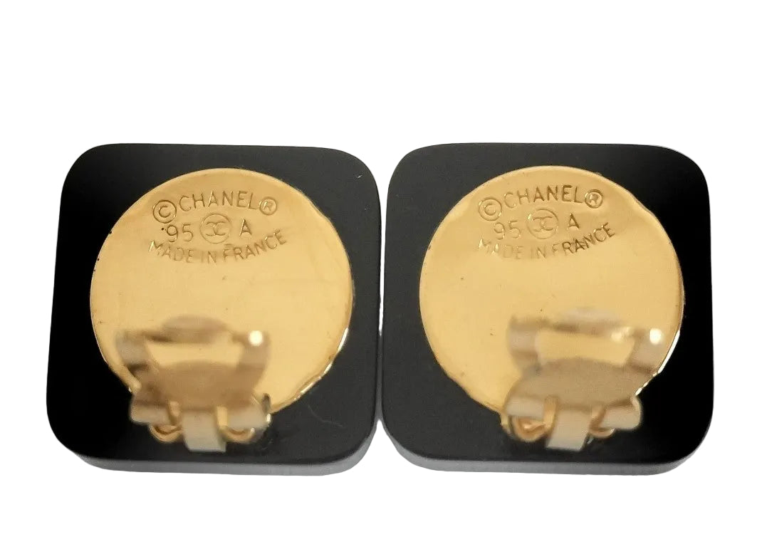 Pre-Owned Chanel Square CC Black & Silver Stone 95 Clip On Earrings CHA.J.1116
