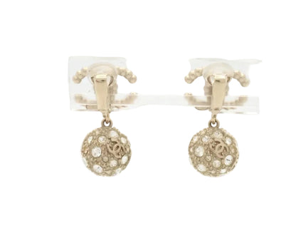 Pre-Owned Chanel CC Pearl Disco CC 2021 Clip On Earrings CHA.J.1124