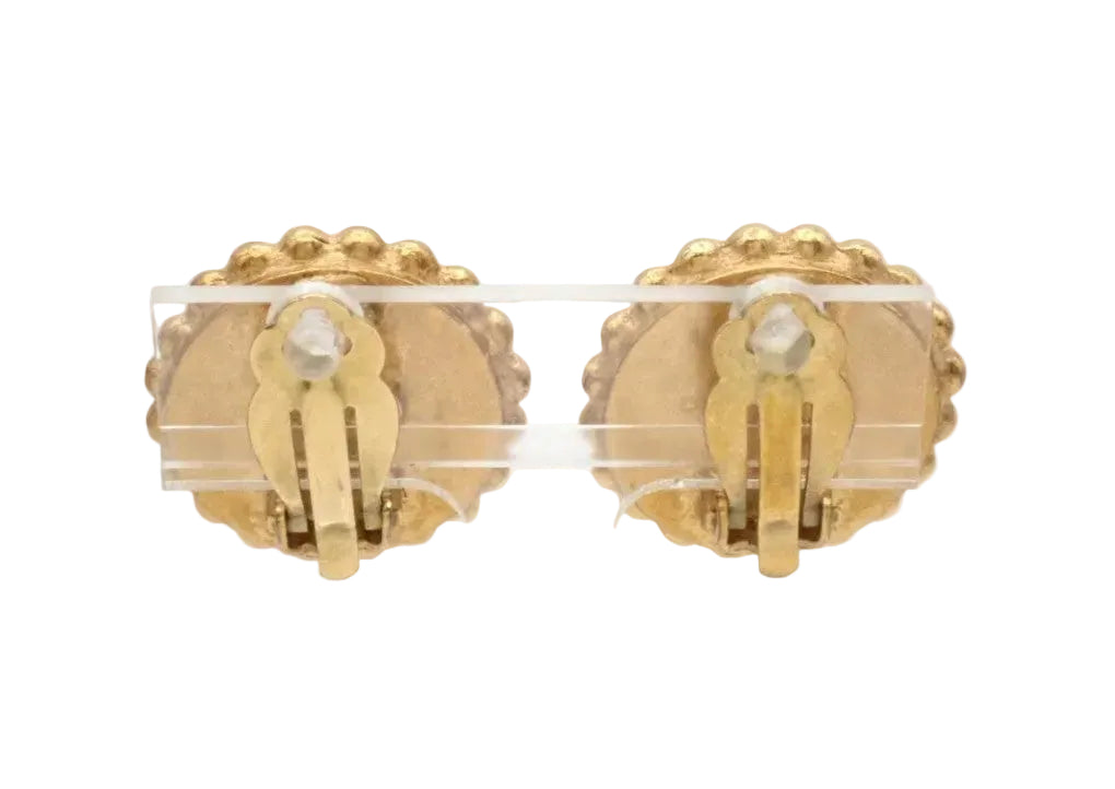 Pre-Owned Chanel Vintage Coco Dot Edge 95' Clip On Earrings CHA.J.1126