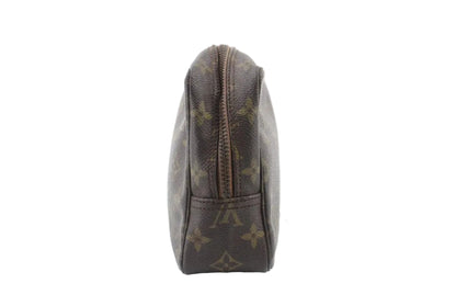 Pre-owned Louis Vuitton Trousse Toilette 23 1983 Monogram Canvas Cosmetic Bag LOU.T.1040