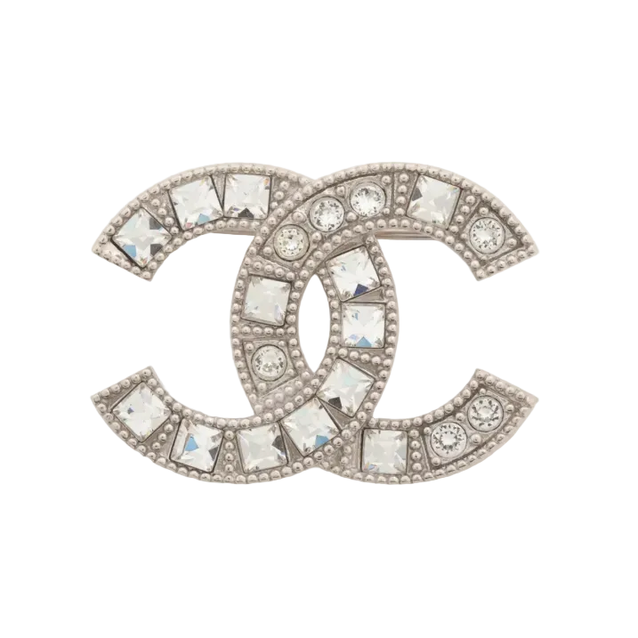 Pre-Owned Chanel 2017 Silver Stone CC Mark Brooch CHA.J.1148