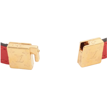 Pre-Owned Louis Vuitton LV Circle Reversible Monogram Bracelet (Red & Mono) LOU.J.1010