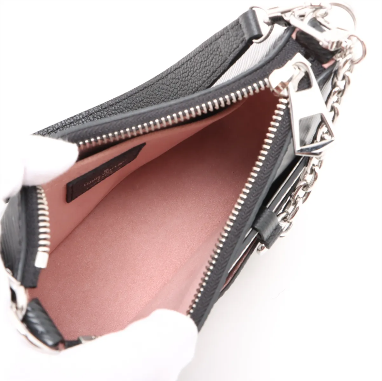 Pre-Owned Louis Vuitton Marellini Epi Leather Crossbody (Black) LOU.B.1181