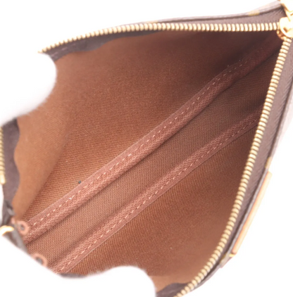 Pre-Owned Louis Vuitton Multi Pochette Accessories Monogram Canvas Green Strap LOU.B.1187