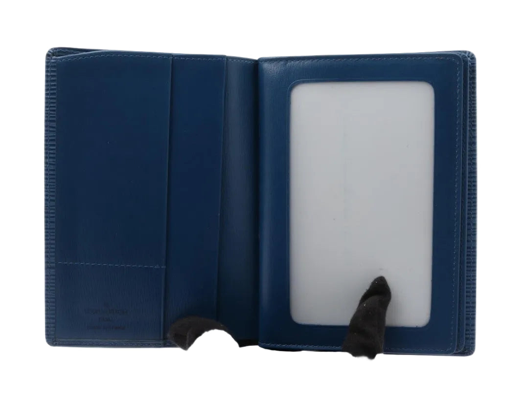 Pre-Owned Louis Vuitton Vintage Passport Case Epi Leather (Toledo Blue) LOU.S.1271
