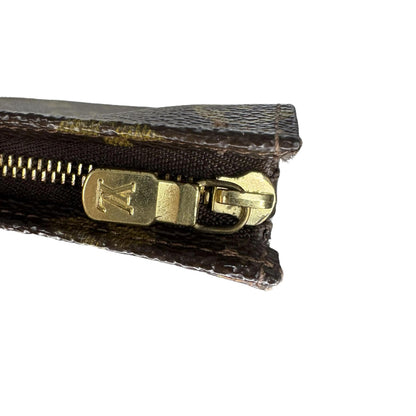 Pre-Owned Louis Vuitton Pochette Toilette 26 Monogram Clutch LOU.B.1179