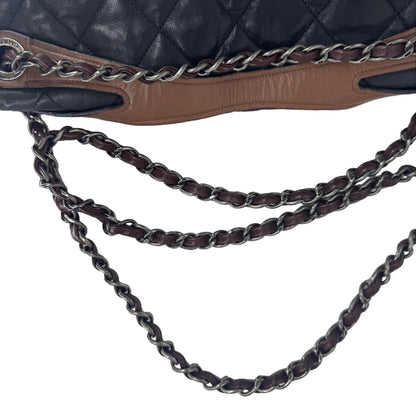 Pre-Owned Chanel In The Mix Medium Iridescent Leather Shoulder Bag  CHA.B.1027